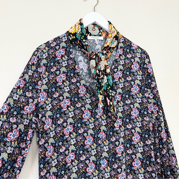 FRAME Open Scarf V-Neck Long-Sleeve Floral-Print Blouse - Picture 5 of 14